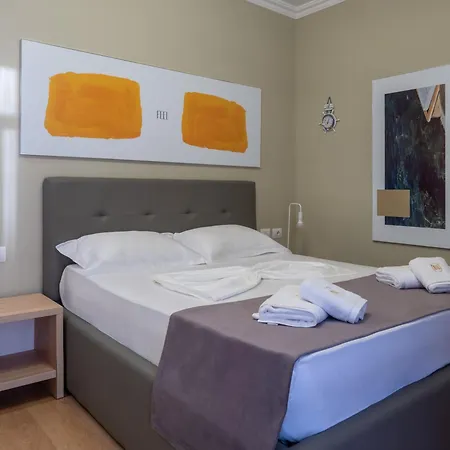 Nia Boutique By Rapo's Отель