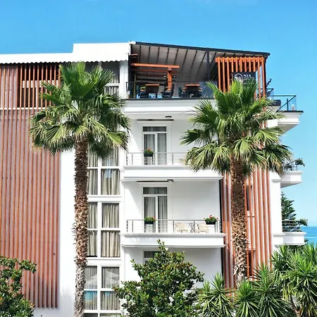 Nia Boutique By Rapo's 4* Himare
