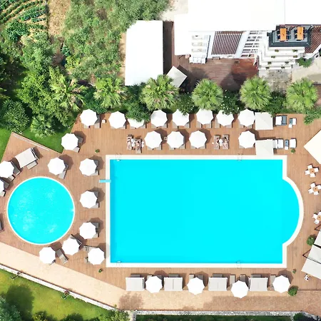 Nia Boutique By Rapo's Отель Химара