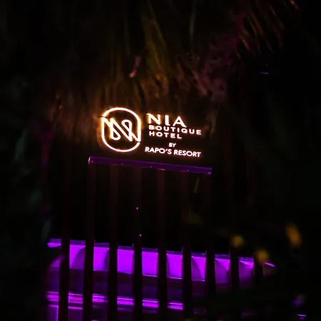 Nia Boutique By Rapo's Hotell Himare