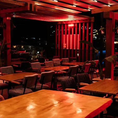 Nia Boutique By Rapo's Hotell Himare