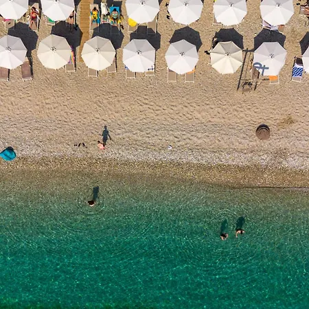 Hotell Nia Boutique By Rapo's Himare