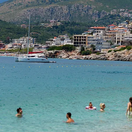 Nia Boutique By Rapo's Hotel Himarë