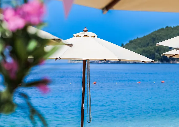 Nia Boutique By Rapo's 4*